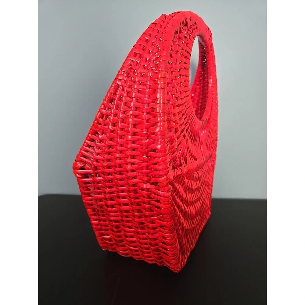 VINTAGE Red Wicker Farmhouse Mail‎ Flower Basket